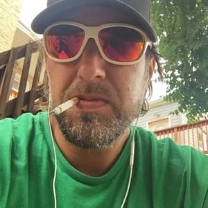 Meet your Posher, Eric